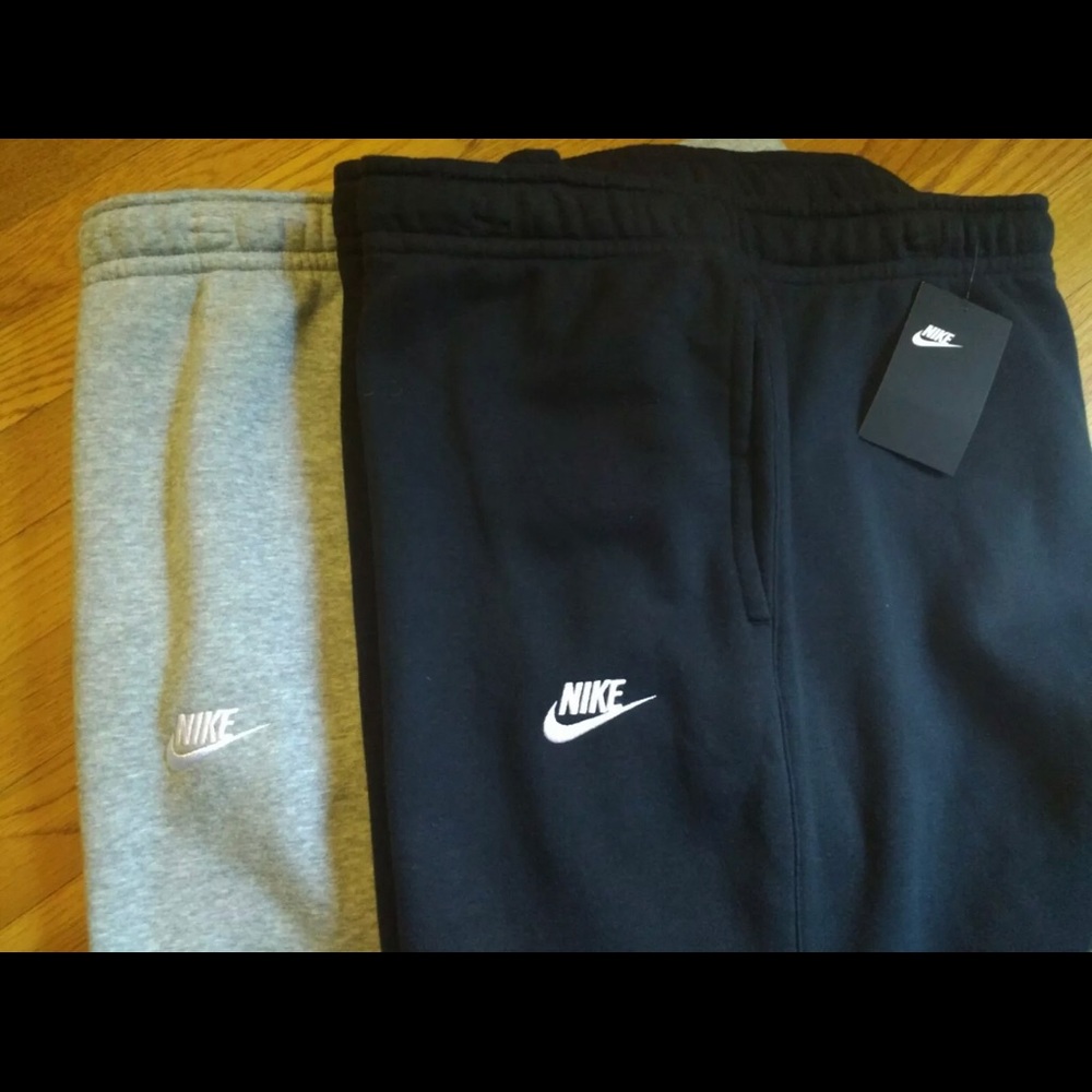 Nike fleece joggers